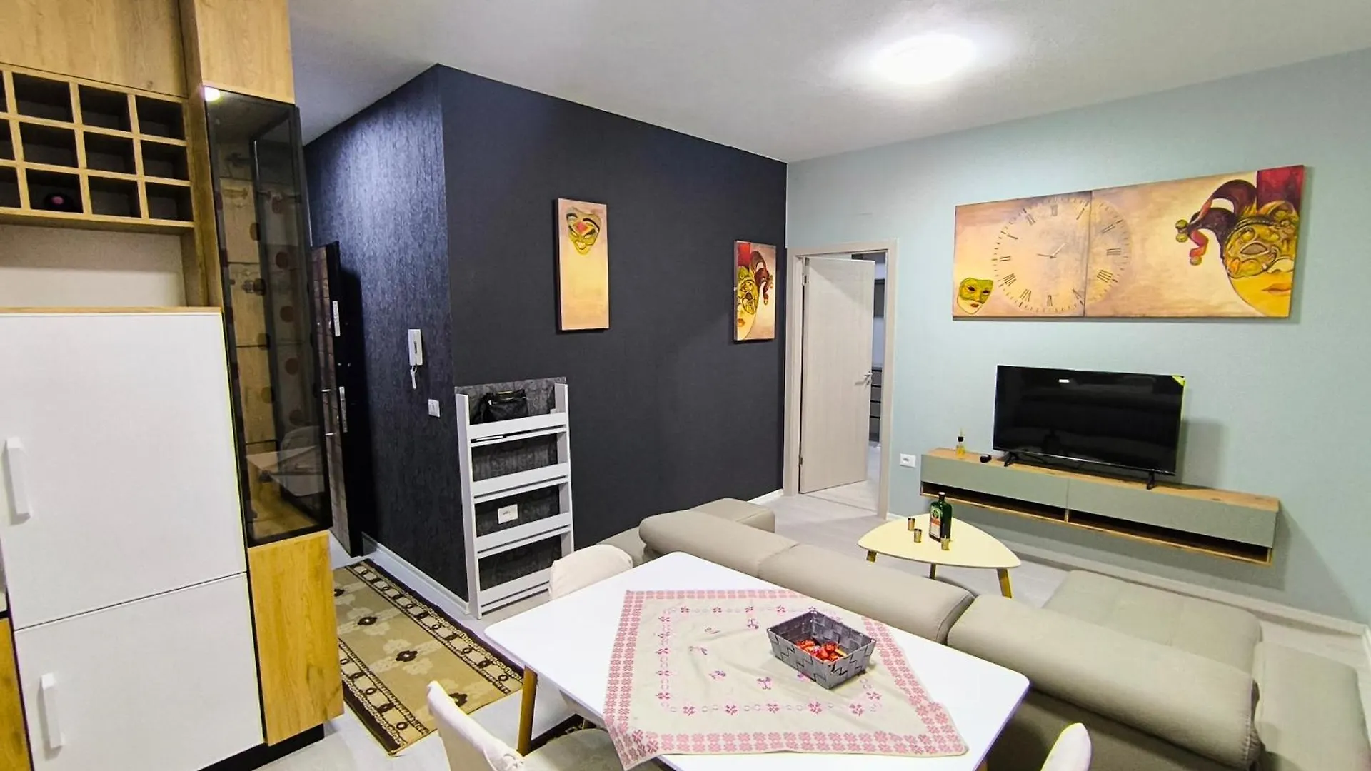 Deas Apartments In Tirana Albania